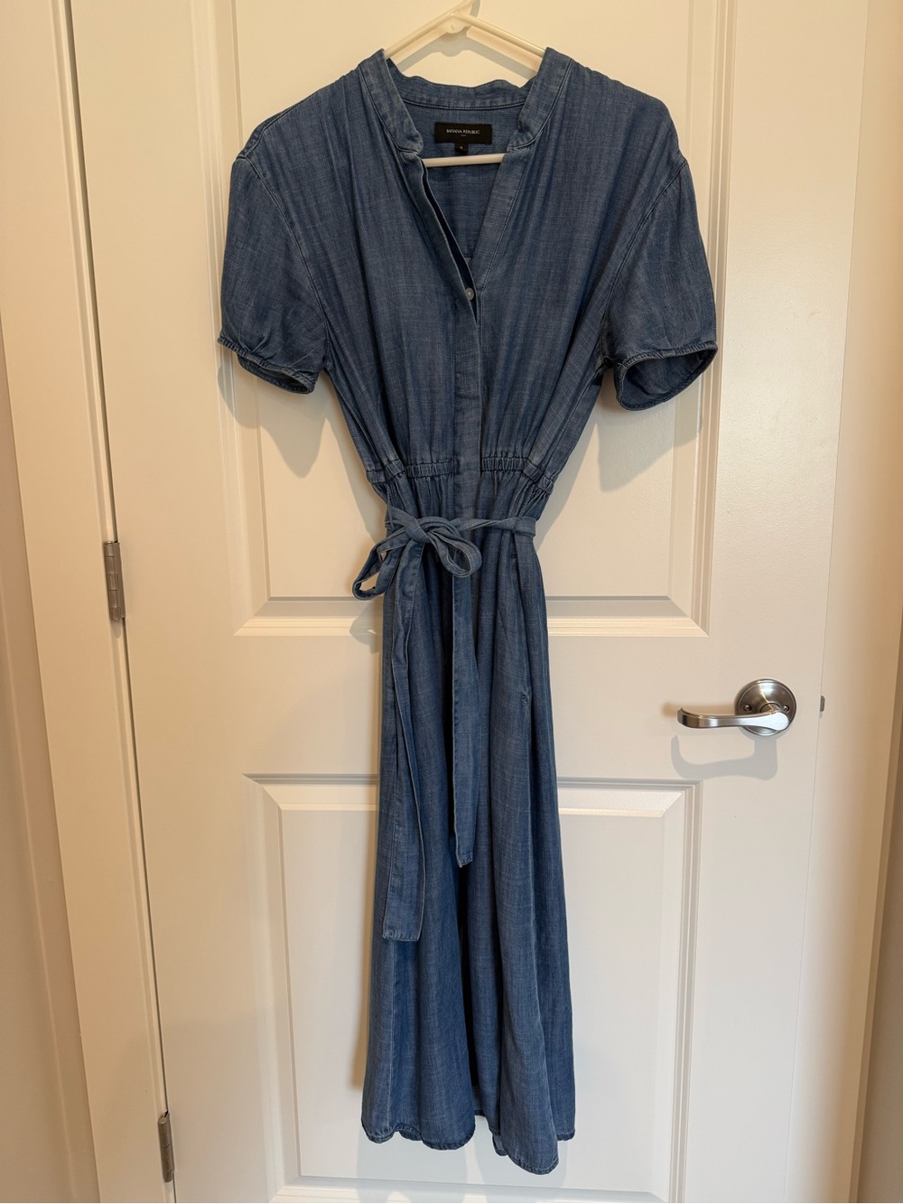 Banana Republic Denim-Effect Tie-Waist Maxi Dress in Blue